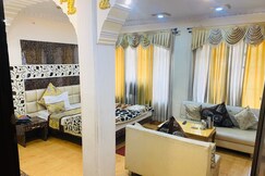 Hotel Golden Palace