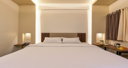Hotel Metro Room Type - Deluxe AC Room