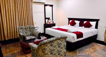 Hotel Annamalai Room Type - SUITE ROOM