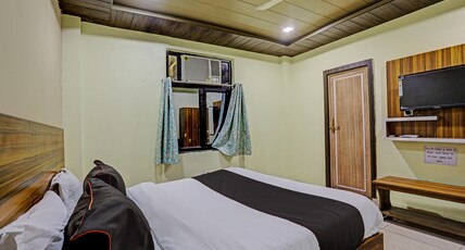 Hotel O by OYO Yatika Inn Room Type - Deluxe