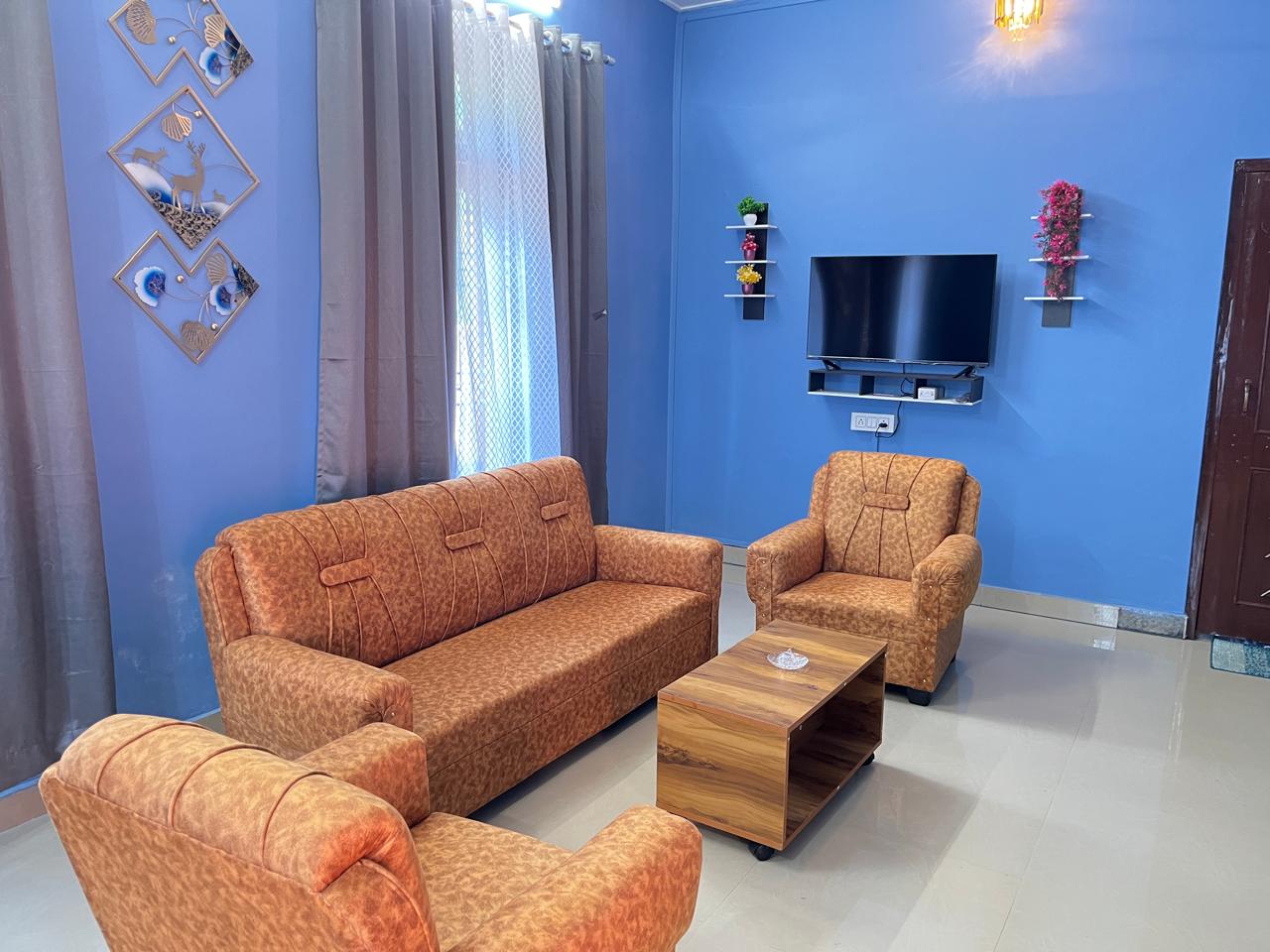 Horizon home stay - Tap to explore photos