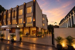 Hotel Giriraj
