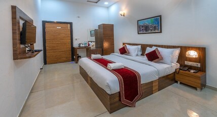 Hotel Jodhana Palace Room Type - Deluxe Room