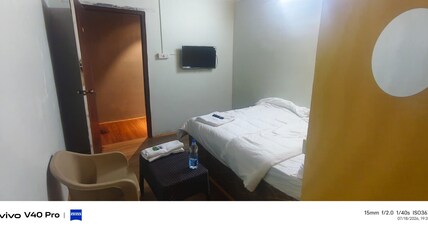 AB Stays Room Type - Deluxe Room