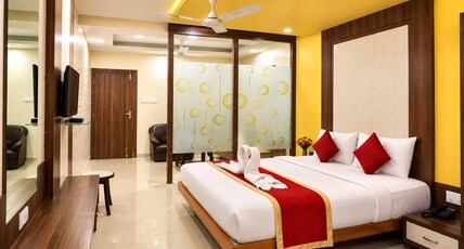 Hotel Shubhashree Comfort Room Type - Suite Room AC