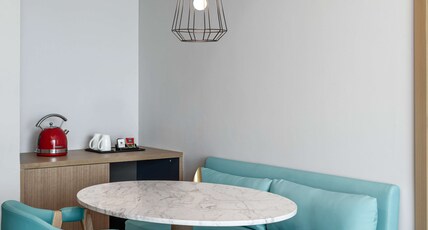 Hampton by Hilton Marjan Island Room Type - KING FAMILY TREASURE RM-VW