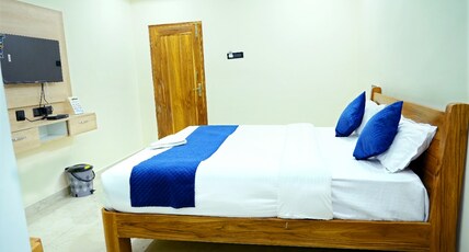 Hotel SRL Residency Room Type - Deluxe Room
