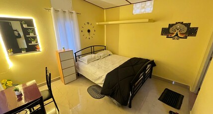 Niroda homestay Room Type - Bedroom