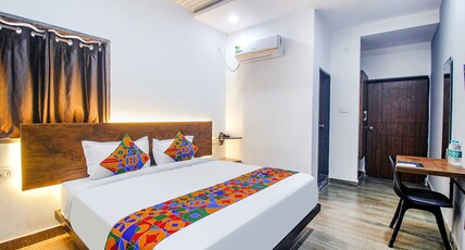 Via Dark Inn- Nr Golkonda Fort Room Type - Deluxe Room