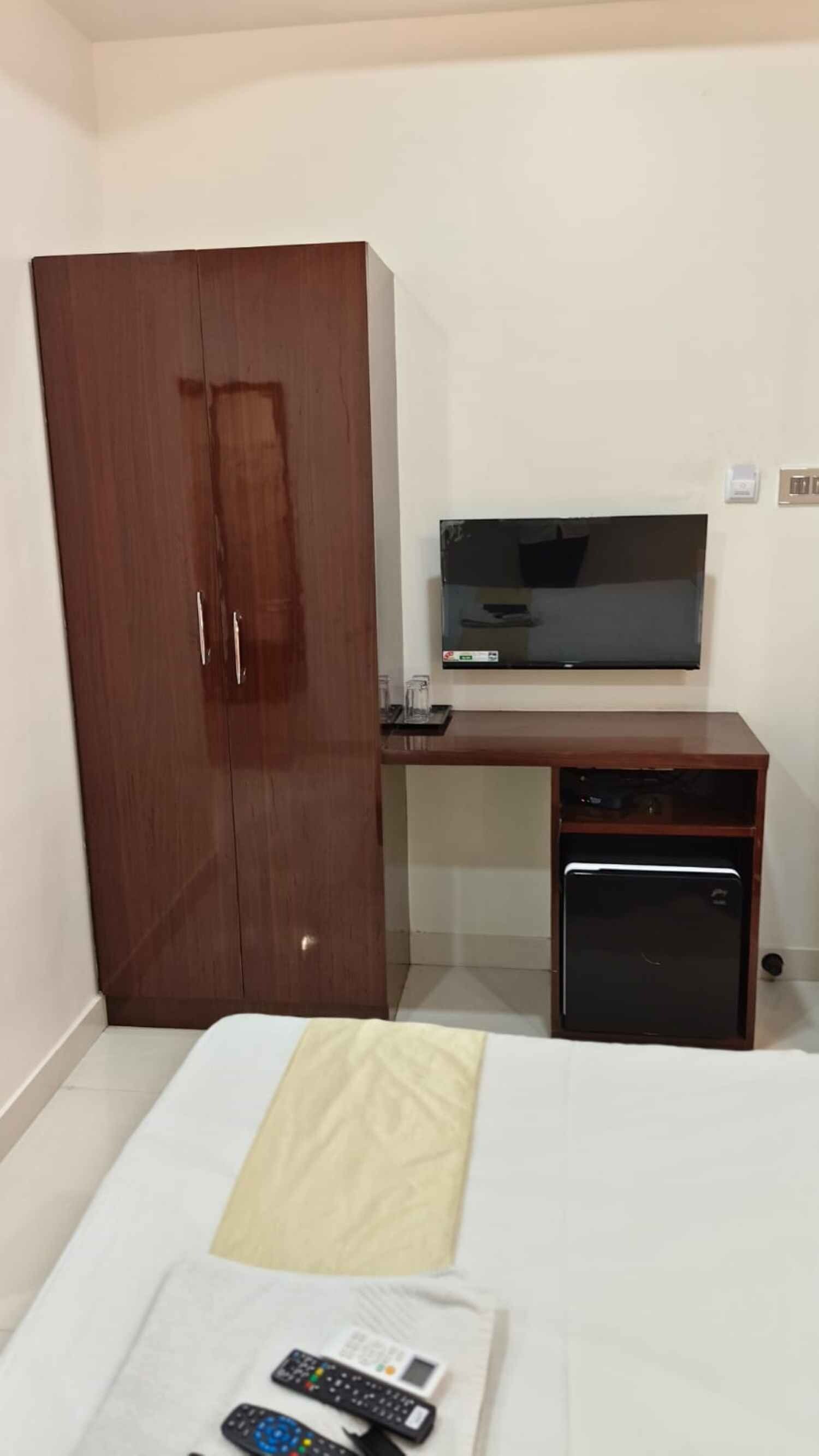 Hotel Itagi Square, Bijapur - Tap to explore photos