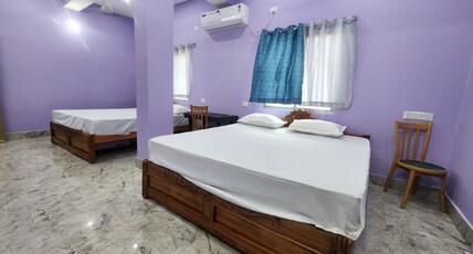 Hotel Navin Palace Room Type - 2 Bed Family Room