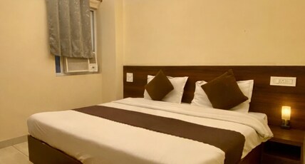 Hotel Khanna Regency Room Type - Superior Double Bed Room Hotel Khanna Regency Room Type - Superior Double Bed Room