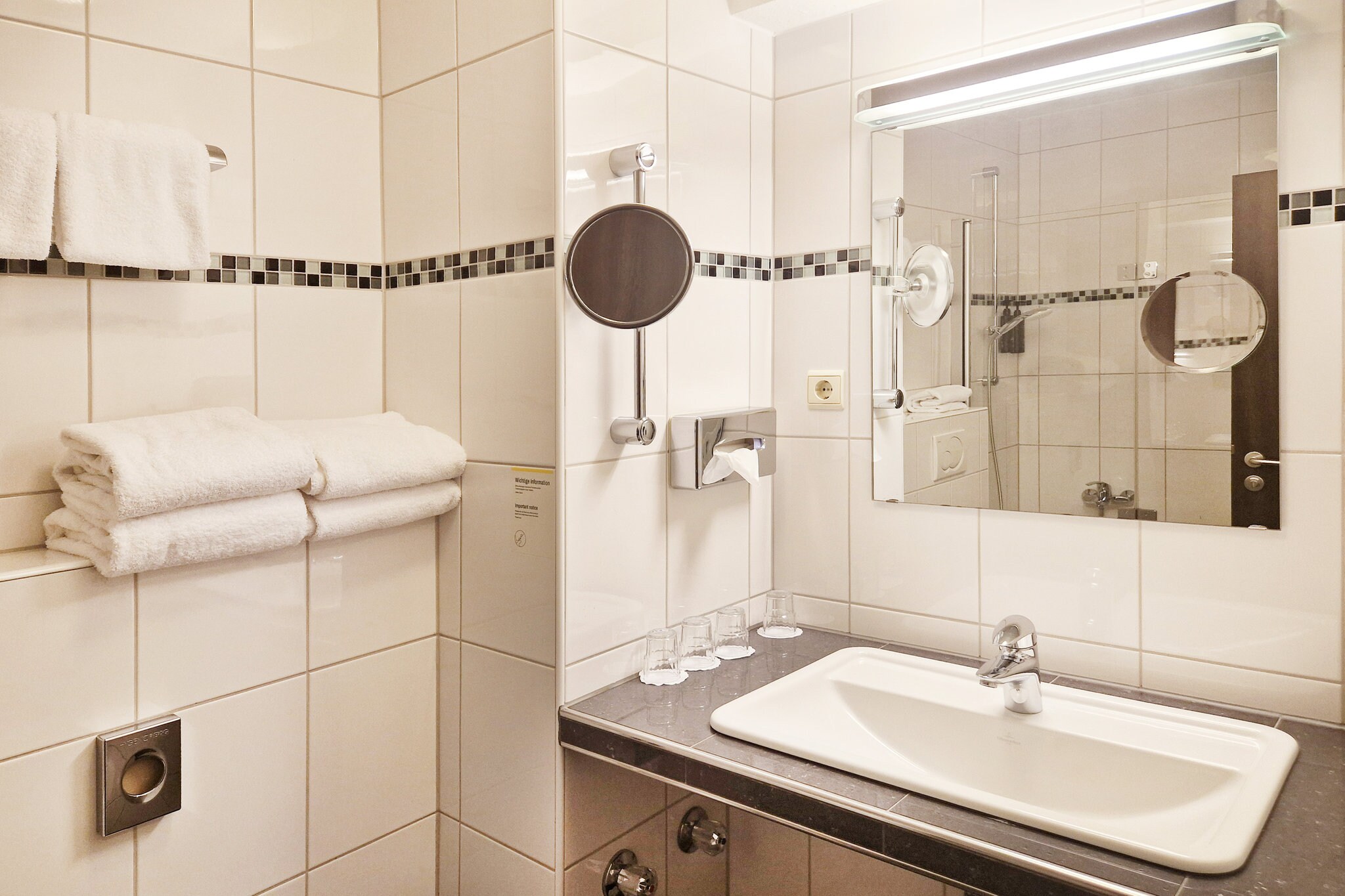 Garner Hotel BOCHUM by IHG - Tap to explore photos