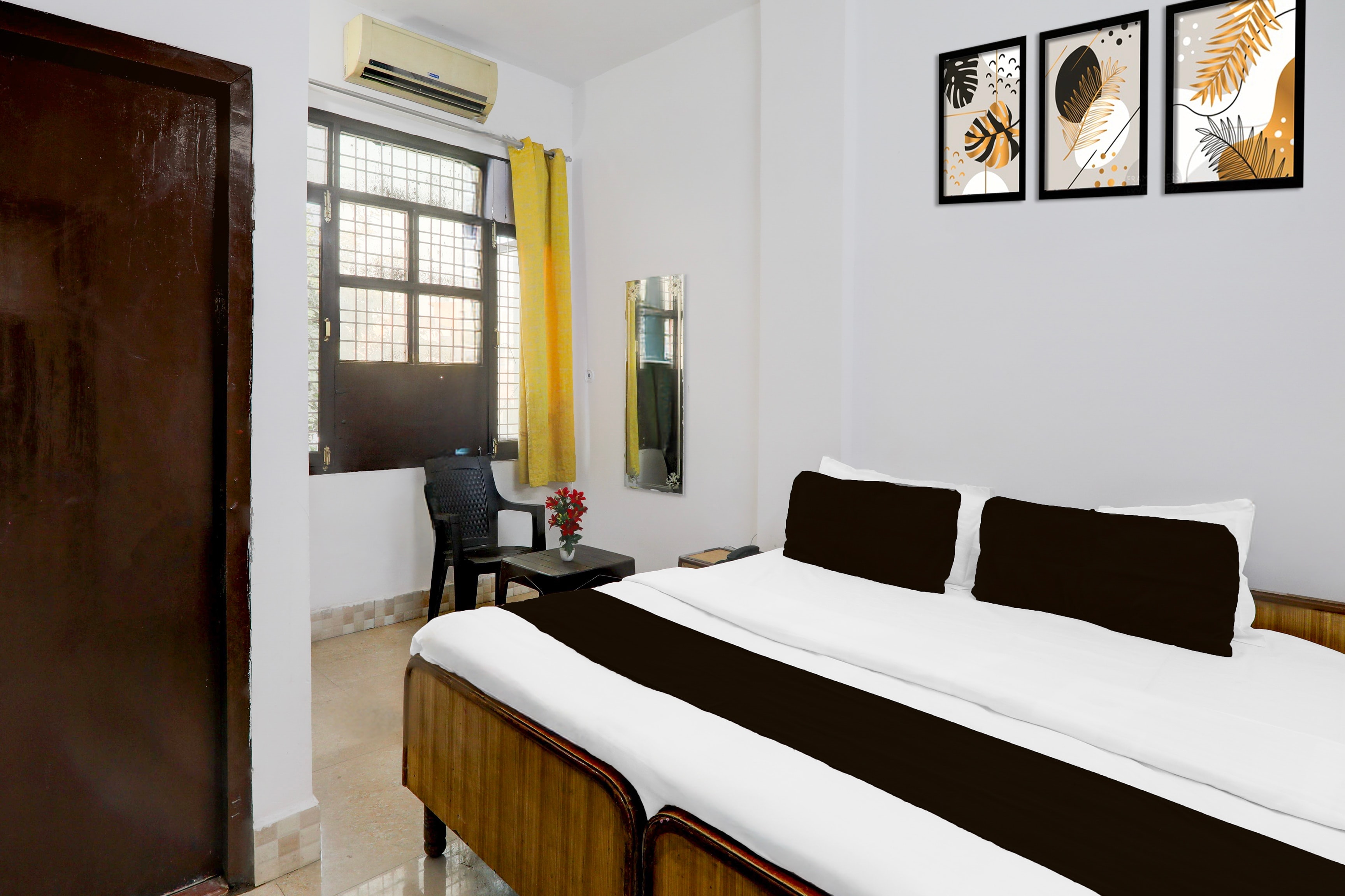 Hotel O Insaf Nagar Munshipuliya Formerly Vibrant - Tap to explore photos