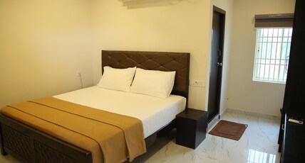 Kings Residency Room Type - Deluxe