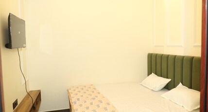 Pehalwan Grand Royal Room Type - Standard Room with Air Conditioning Pehalwan Grand Royal Room Type - Standard Room with Air Conditioning
