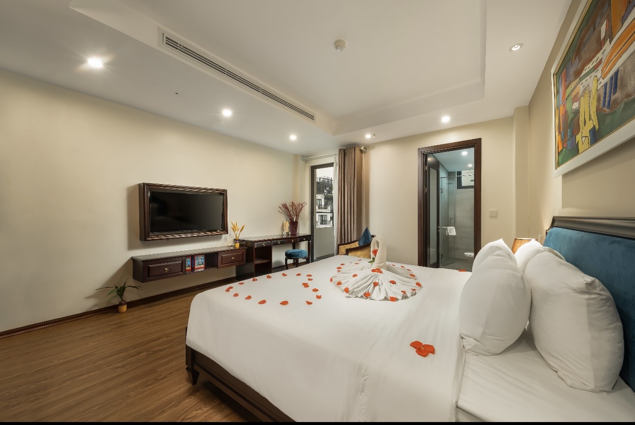 Hanoi Fiesta Grand Hotel and Spa - Tap to explore photos