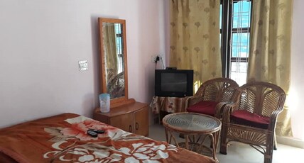 Hotel Himalayan Inn Room Type - Deluxe DBL Room