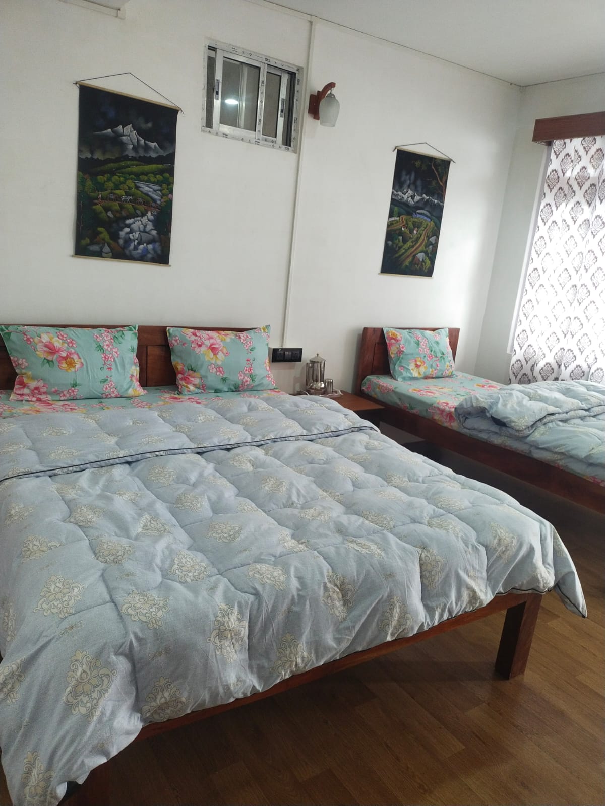Yomorri Homestay Darjeeling - Tap to explore photos