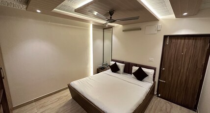 THE VENUE By Seasons Suites Room Type - Economy Quadruple Room