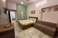 The Nest Studio
