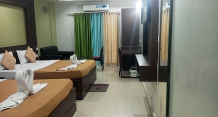 Hotel Petal Regency NEAR TO SEA BEACH Room Type - FAMILY ROOM 4 BEDED AC (4 Persons)- GOLDEN SEA BEAC 200 METER Hotel Petal Regency NEAR TO SEA BEACH Room Type - FAMILY ROOM 4 BEDED AC (4 Persons)- GOLDEN SEA BEAC 200 METER