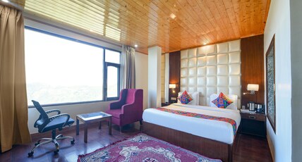 Onlystay Alpine Retreat Shimla Room Type - Valley View Luxury Room