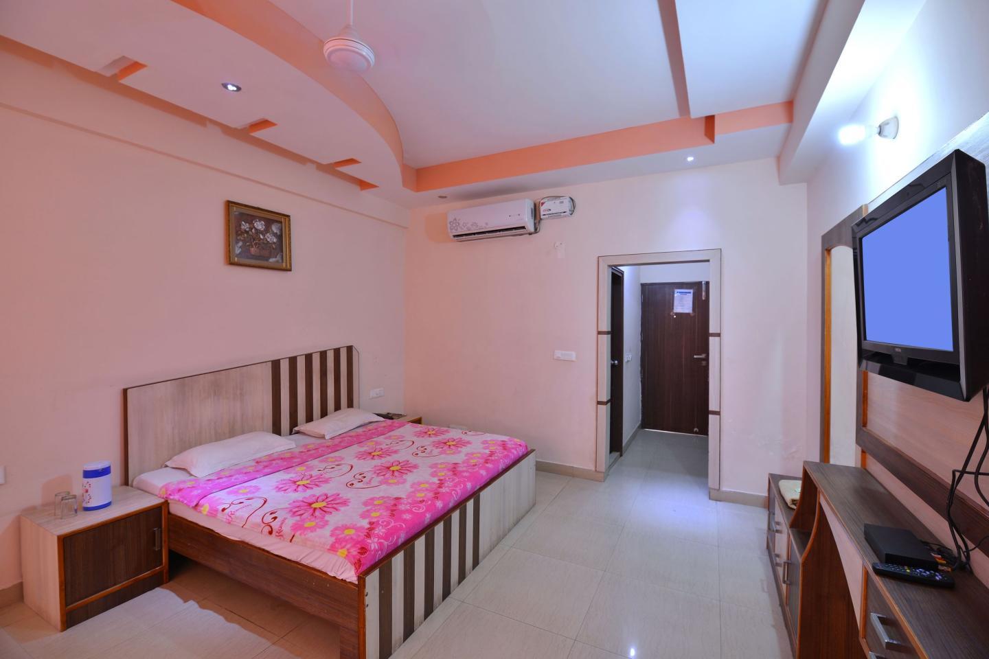 Hotel Ashoka Residency - Tap to explore photos