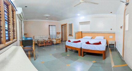 Hotel Garuda Room Type - Cottage AC Room - Garden View Hotel Garuda Room Type - Cottage AC Room - Garden View