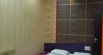 Hotel Galaxy Palace Room Type - Bedroom 103