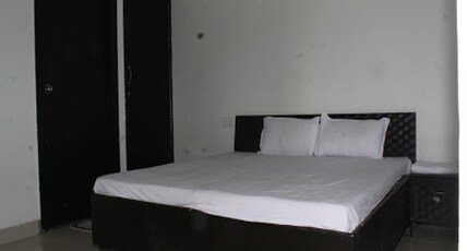Hotel Ganpati Plaza At Osian Room Type - Non A/c Room