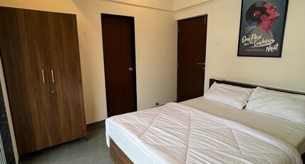 Sorted Place Premium Service Apartments Room Type - Room In A Apartment
