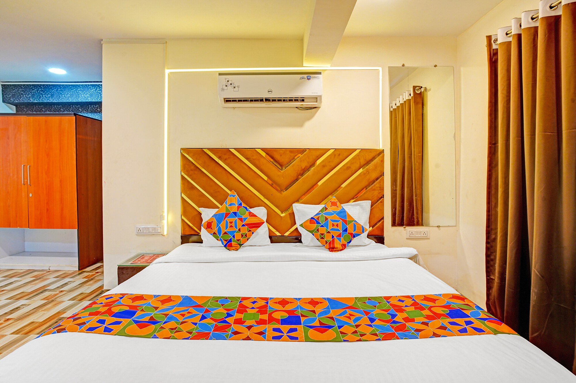 FabHotel New Krishna Palace - Tap to explore photos