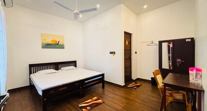Fort Divine Room Type - Deluxe Twin AC Room -02(Pink)
