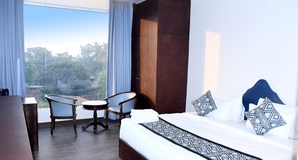 Rosemary Inn Room Type - Executive Suite Room