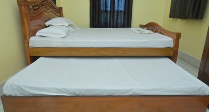 Gaurangi Bhavan Room Type - Standard Non-AC Triple Room