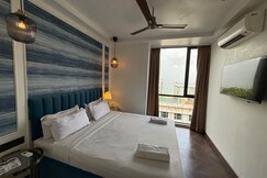 Palm Breeze Hotel - Colaba