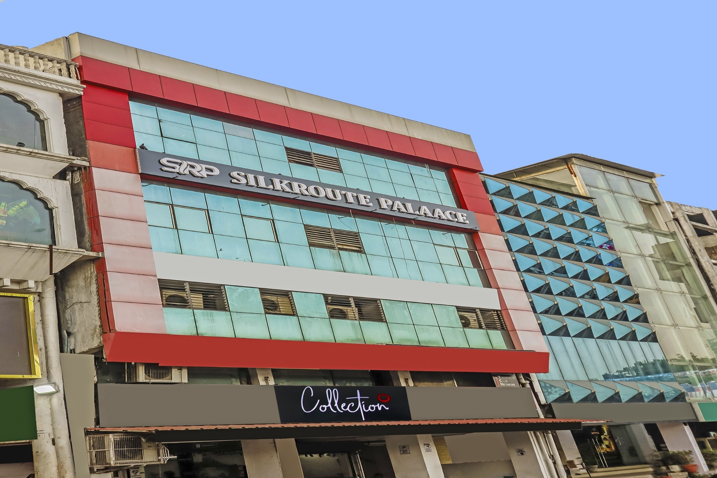 Flagship OYO Hotel Silkroute Palace - Tap to explore photos