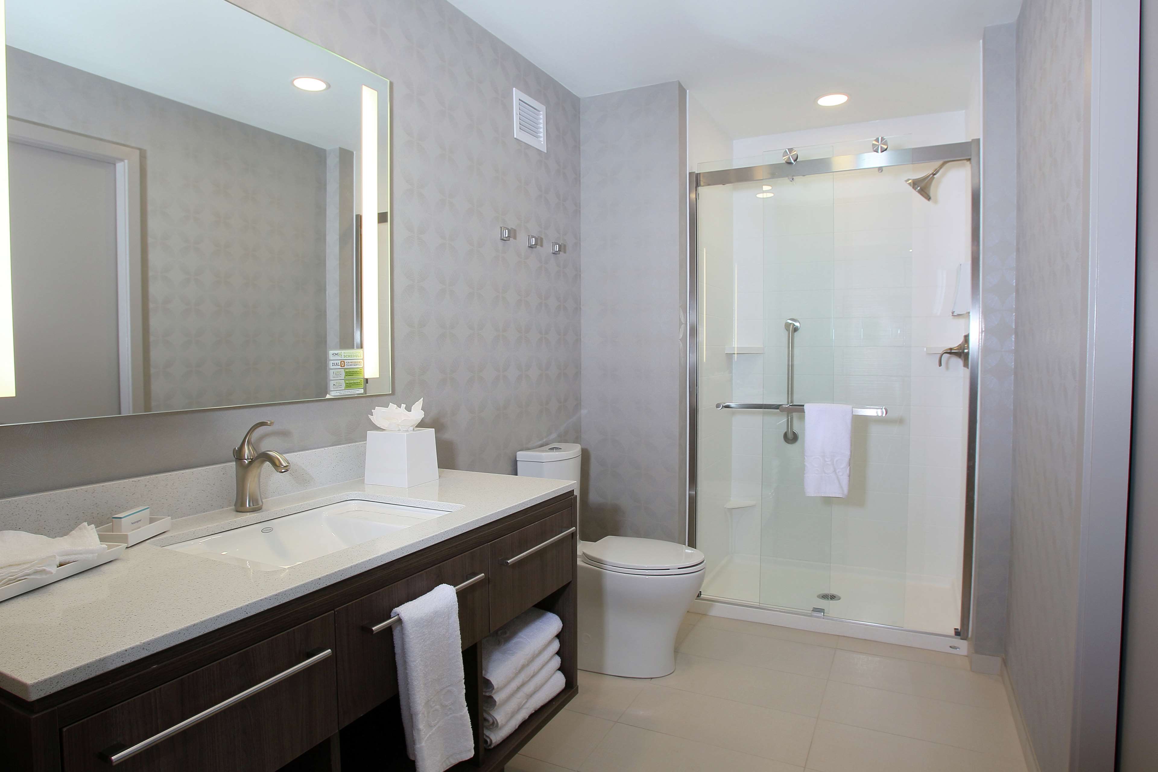 Home2 Suites by Hilton Nampa - Tap to explore photos