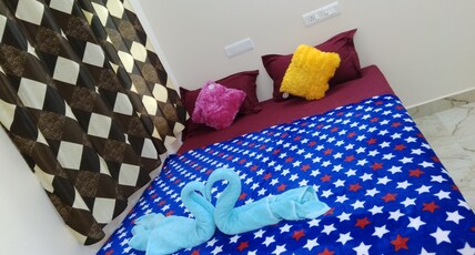 Krish Rooms & Stay Room Type - Deluxe Double Ac Room