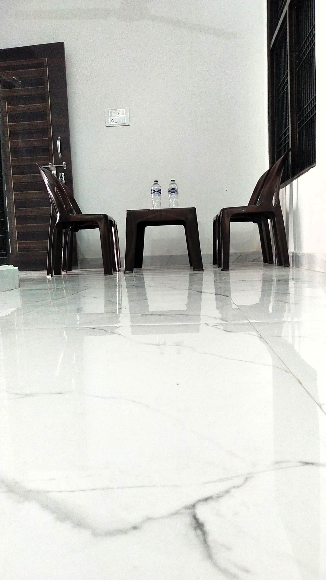 4 Comfy Bedrooms Near Shri Ram Temple and Airport - Tap to explore photos