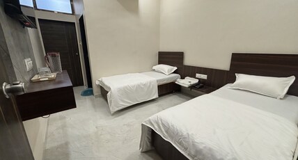 Hotel Raj Palace Room Type - Standard Room
