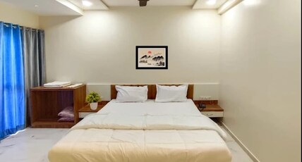 Hotel Madhavan International Wai Room Type - Deluxe Room