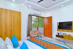 Hotel Param Continental