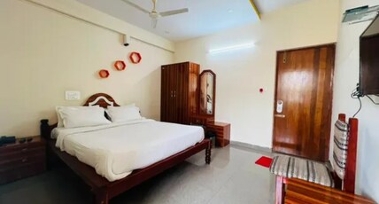 FabHotel Sangama Comfort Room Type - Deluxe Room