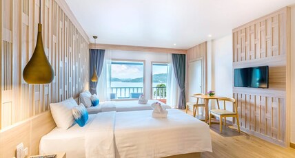 Namaka Resort Kamala Room Type - Deluxe-Sea-View