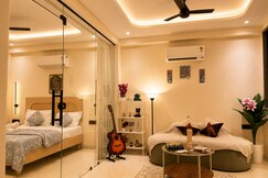 Address of Luxury Suite | The Opus House | Golf Course Road