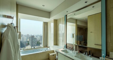 Conrad Beijing Room Type - KING DELUXE ROOM