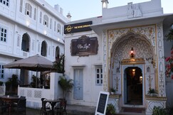 Chirmi Palace - A Heritage Home