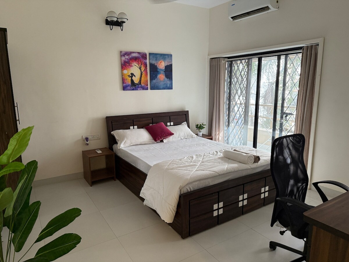 Su Casa Fully Private 1Bhk in Centre of KP - Tap to explore photos